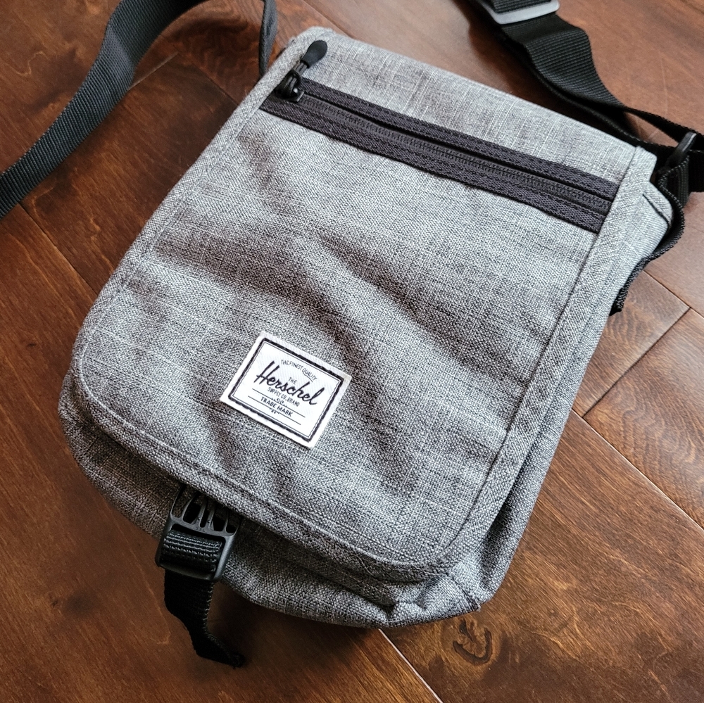 Herschel Supply Co Grey Lane Messenger Bag Small